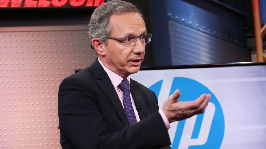 HP CEO says AI capabilities will ‘double the growth of the PC category’ HP CEO says AI capabilities will ‘double the growth of the PC category’