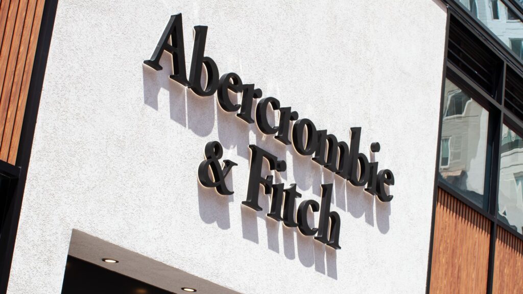 Abercrombie & Fitch raises outlook after quarterly sales surge 20% Abercrombie & Fitch raises outlook after quarterly sales surge 20%