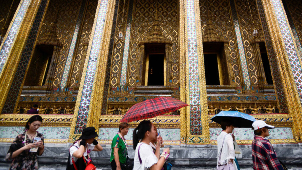 Fear is driving Chinese travelers away from two of Asia’s most popular destinations Fear is driving Chinese travelers away from two of Asia’s most popular destinations