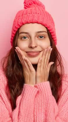6 tips to prevent dry skin in winter: Avoid hot water 6 tips to prevent dry skin in winter: Avoid hot water