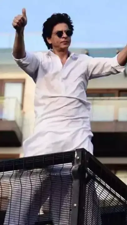 8 films in which Shah Rukh Khan’s Mannat was featured