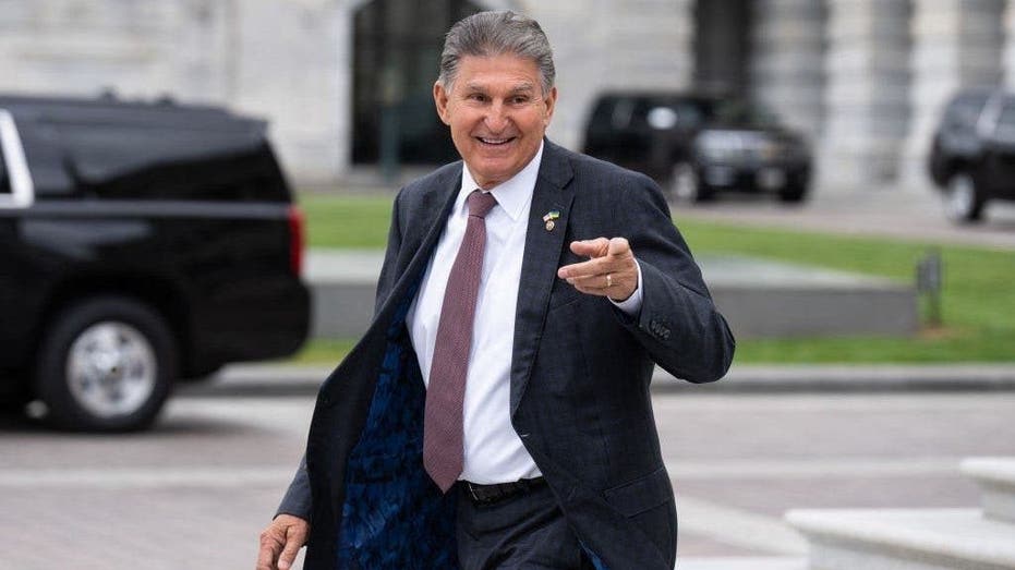 If Manchin runs for president, will he be a spoiler and throw the election to Trump? If Manchin runs for president, will he be a spoiler and throw the election to Trump?