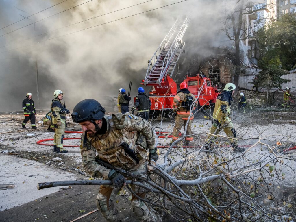 Russia-Ukraine war live news: Kyiv vows it ‘won’t back down’ | Russia-Ukraine war News | Al Jazeera