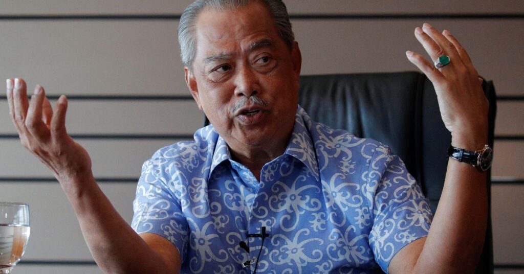 Malaysia opposition leader to step down as party president Malaysia opposition leader to step down as party president