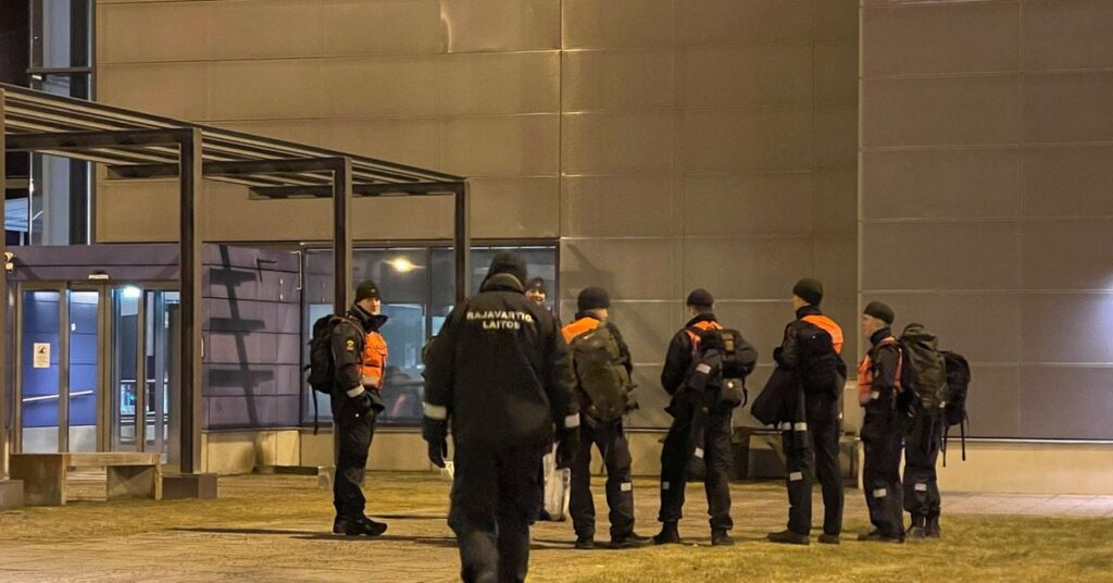 Dozens of migrants wait at Finland-Russia border after Helsinki blocks crossings Dozens of migrants wait at Finland-Russia border after Helsinki blocks crossings