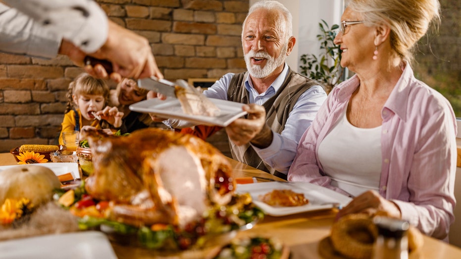 Liberal columnists call for Americans to ‘decolonize Thanksgiving’, promote ‘Truthsgiving’ Liberal columnists call for Americans to ‘decolonize Thanksgiving’, promote ‘Truthsgiving’
