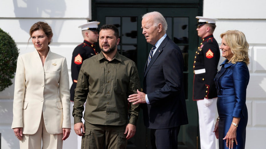 Biden slams Congress for not passing Ukraine funding: ‘It’s stunning’