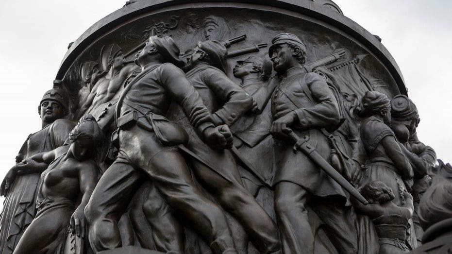 Confederate Memorial at Arlington National Cemetery to be removed despite GOP opposition
