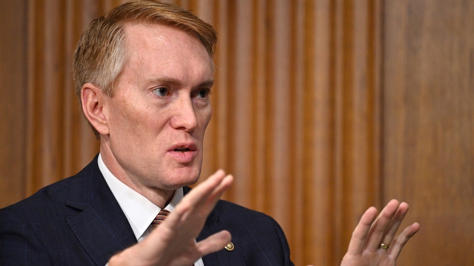 Lankford says if border deal isn’t reached soon, negotiations will delay until the new year Lankford says if border deal isn’t reached soon, negotiations will delay until the new year