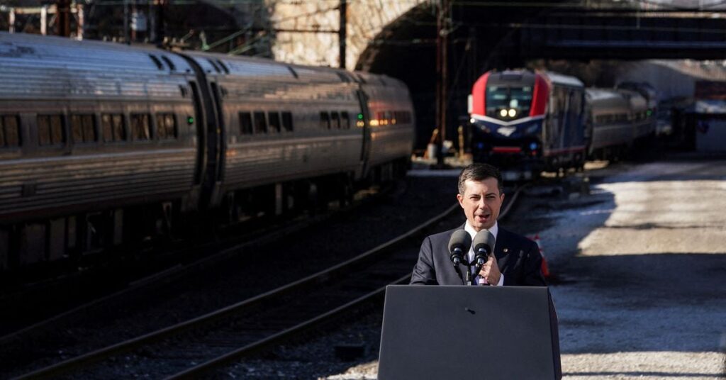 California high-speed rail faces challenges after US award California high-speed rail faces challenges after US award
