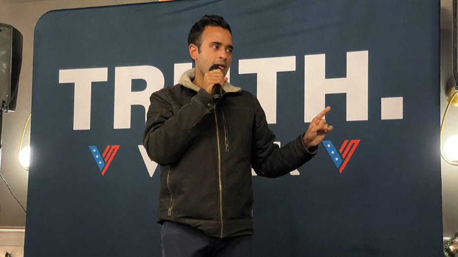 Facing an uphill climb, an optimistic Ramaswamy predicts he’ll ‘shatter expectations’ in 2024 GOP race Facing an uphill climb, an optimistic Ramaswamy predicts he’ll ‘shatter expectations’ in 2024 GOP race