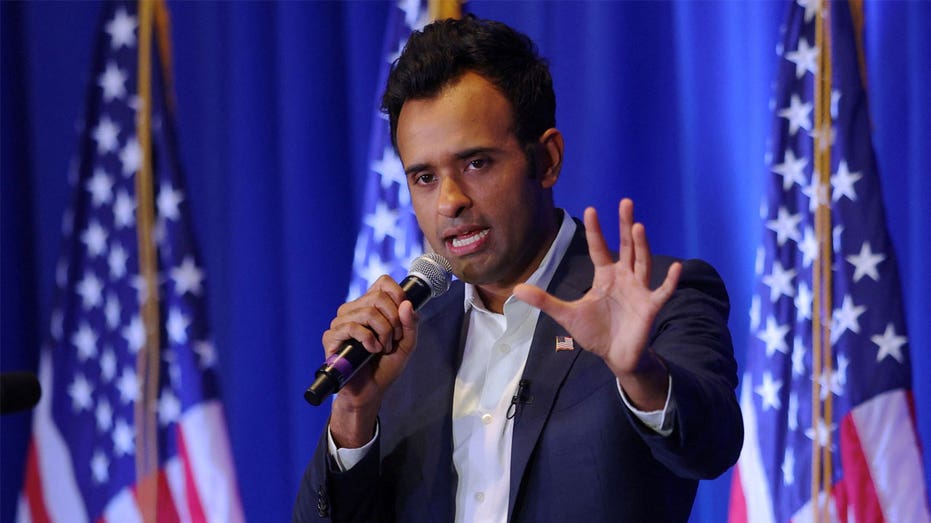 Ramaswamy challenges Iowa governor on use of eminent domain for CO2 pipelines