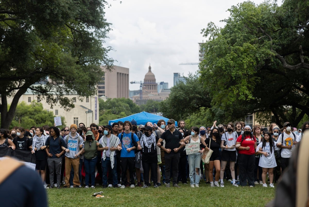 UT-Austin faculty criticizes response to pro-Palestine walkout as students plan new protest