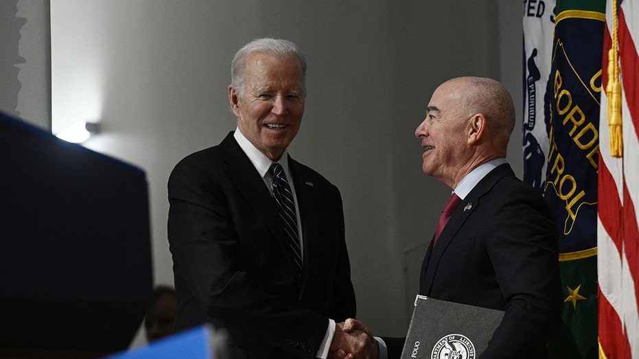 Biden’s DHS promotes ways for visa holders to stay in US after losing work amid major layoffs Biden’s DHS promotes ways for visa holders to stay in US after losing work amid major layoffs