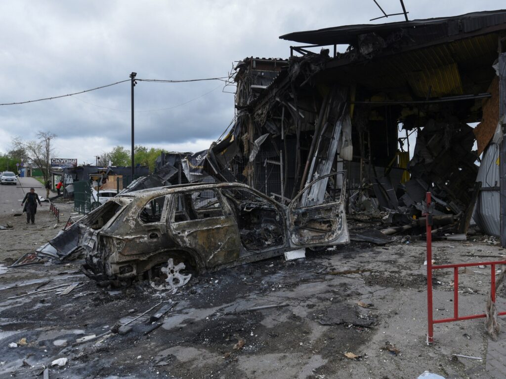 At least 12 killed during spate of Russian attacks on Ukraine At least 12 killed during spate of Russian attacks on Ukraine