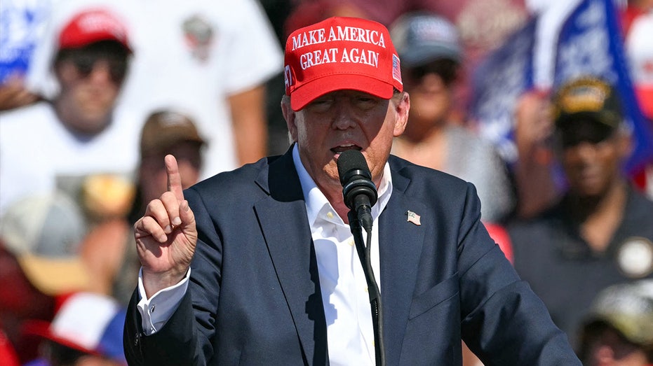 Trump says ‘biggest problem’ not Biden’s age, ‘decline,’ but his policies in first appearance since debate Trump says ‘biggest problem’ not Biden’s age, ‘decline,’ but his policies in first appearance since debate