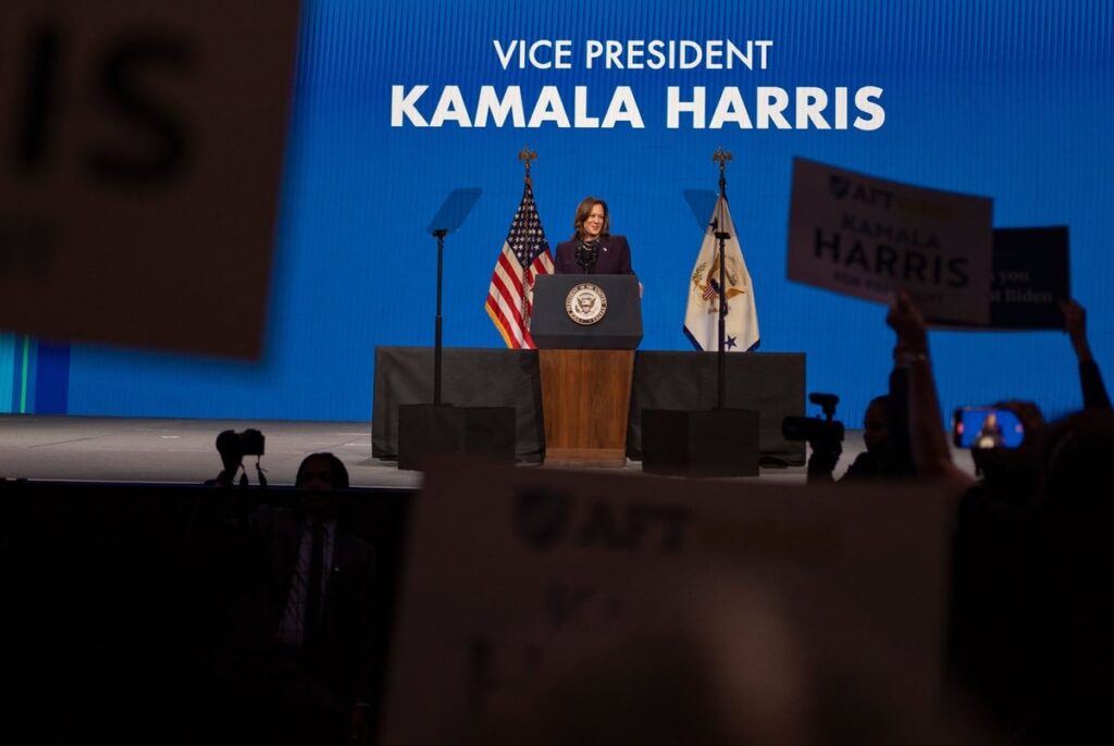 Texas teachers stand behind Kamala Harris after years of feeling targeted, neglected by Republicans Texas teachers stand behind Kamala Harris after years of feeling targeted, neglected by Republicans
