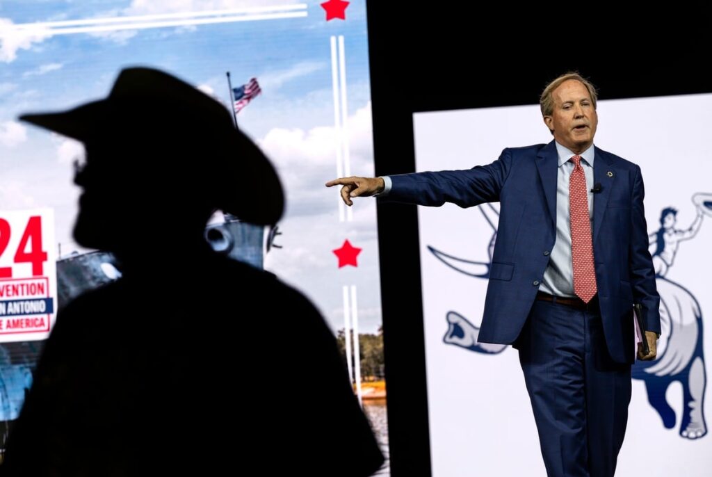 Attorney General Ken Paxton targets El Paso nonprofit that offers legal services to migrants