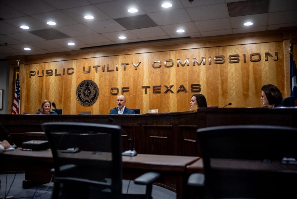 Texas lawmakers question agency’s ability to oversee  billion energy loan program after initial glitch