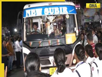 Kolkata rape-murder case: Meeting between junior doctors, CM Mamata Banerjee underway at…