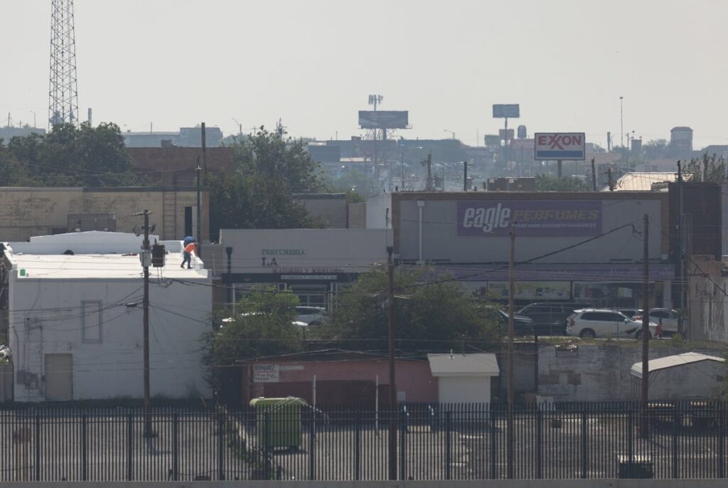Former Eagle Pass detective sentenced to 10 years in prison for running migrant stash houses Former Eagle Pass detective sentenced to 10 years in prison for running migrant stash houses