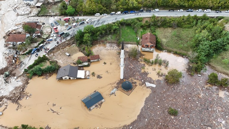 Rescuers in Bosnia search for people missing in deadly floods Rescuers in Bosnia search for people missing in deadly floods