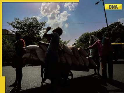 Weather update: Amid monsoon withdrawals in other states, Delhi-NCR continues to face warm temperatures till… Weather update: Amid monsoon withdrawals in other states, Delhi-NCR continues to face warm temperatures till…
