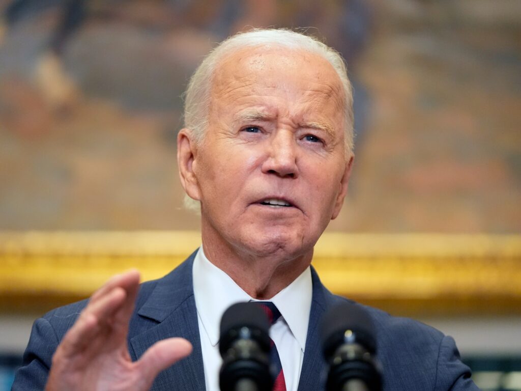 Biden blasts Trump over misinformation about Hurricanes Milton and Helene Biden blasts Trump over misinformation about Hurricanes Milton and Helene