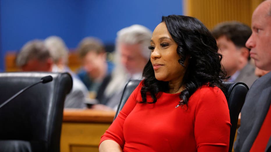 Alabama man who threatened Fani Willis sentenced to 21 months in prison, issues tearful apology Alabama man who threatened Fani Willis sentenced to 21 months in prison, issues tearful apology