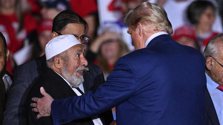 Trump earns endorsement from ‘highly respected’ Muslim leaders in battleground state Trump earns endorsement from ‘highly respected’ Muslim leaders in battleground state