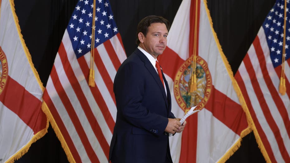 Biden undermines Harris claim that Ron DeSantis is politicizing hurricane response: ‘Doing a great job’ Biden undermines Harris claim that Ron DeSantis is politicizing hurricane response: ‘Doing a great job’
