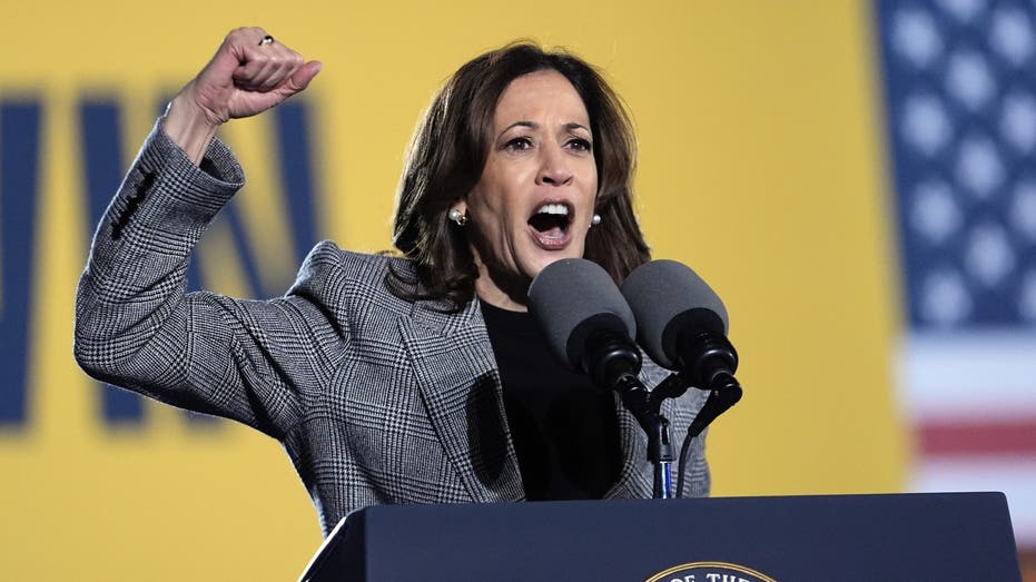 Harris-Trump showdown: Vice president picks up the pace on trail, makes pitch to progressives Harris-Trump showdown: Vice president picks up the pace on trail, makes pitch to progressives