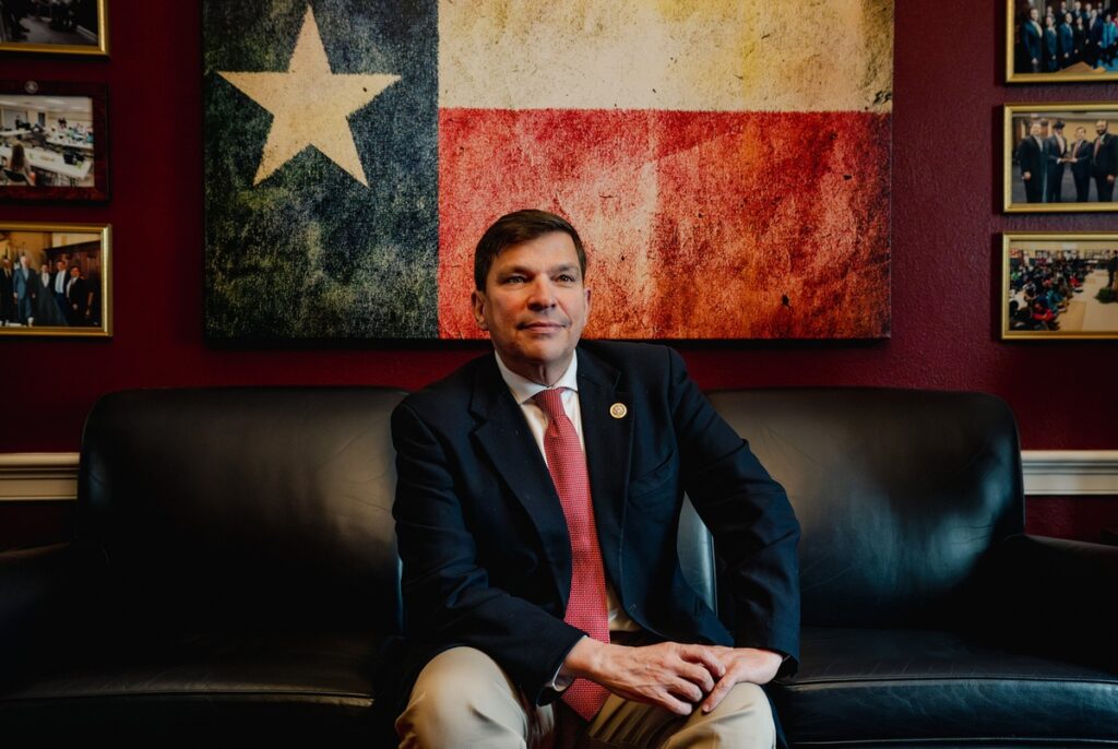 “Somebody needs to get fired”: Vicente Gonzalez blasts Dem strategy on abortion, trans issues