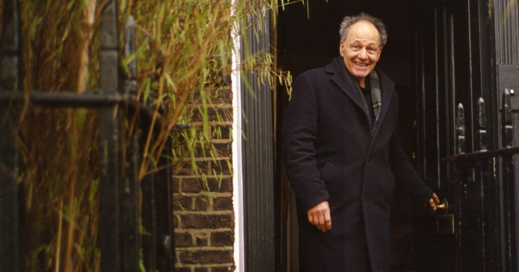 Frank Auerbach, British-German painter, dies at 93 Frank Auerbach, British-German painter, dies at 93