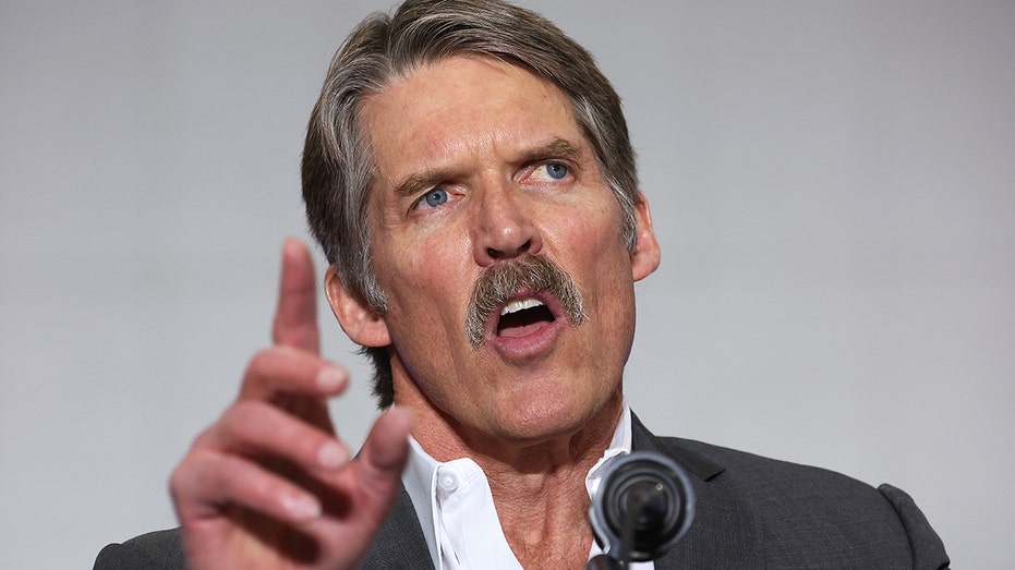 Hovde concedes 12 days after Wisconsin Senate race call, blames Dem-recruited 3rd-party candidate Hovde concedes 12 days after Wisconsin Senate race call, blames Dem-recruited 3rd-party candidate