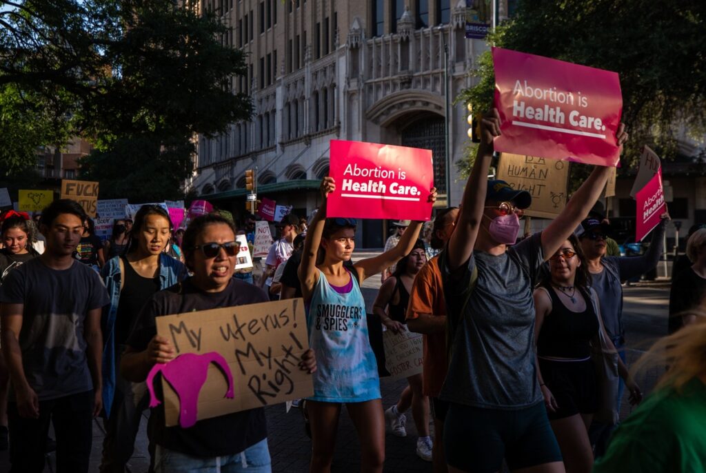 Texas OB-GYNs urge lawmakers to change abortion laws after reports on pregnant women’s deaths Texas OB-GYNs urge lawmakers to change abortion laws after reports on pregnant women’s deaths
