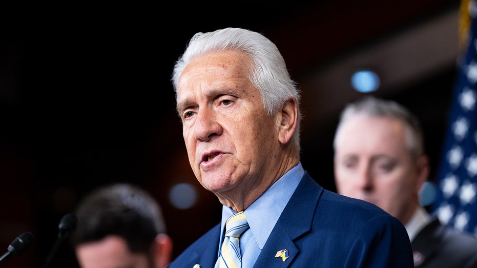 Democrat wins House race to retain seat in California’s 21st district Democrat wins House race to retain seat in California’s 21st district