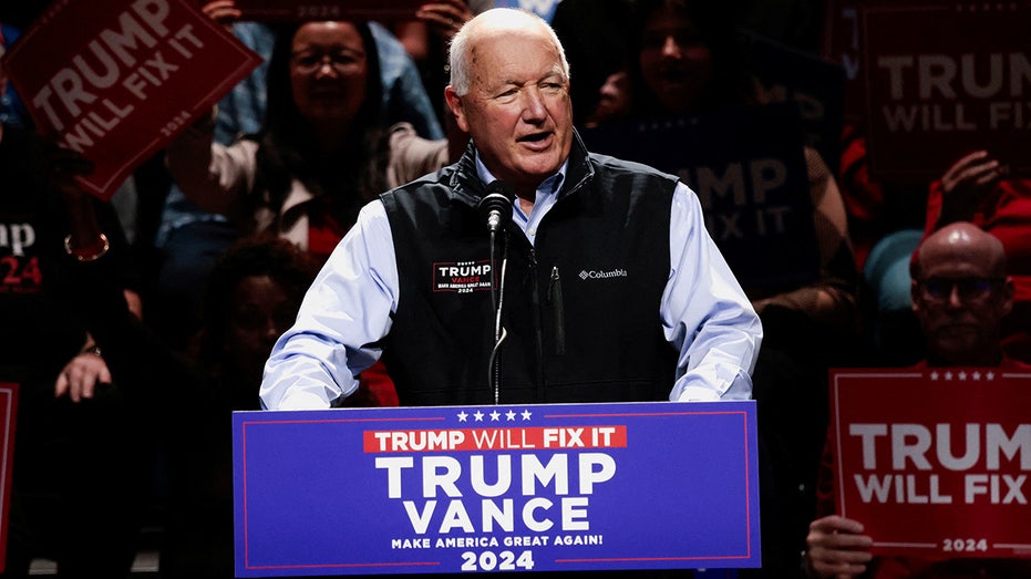 Trump picks former congressman Pete Hoekstra to be ambassador to Canada Trump picks former congressman Pete Hoekstra to be ambassador to Canada