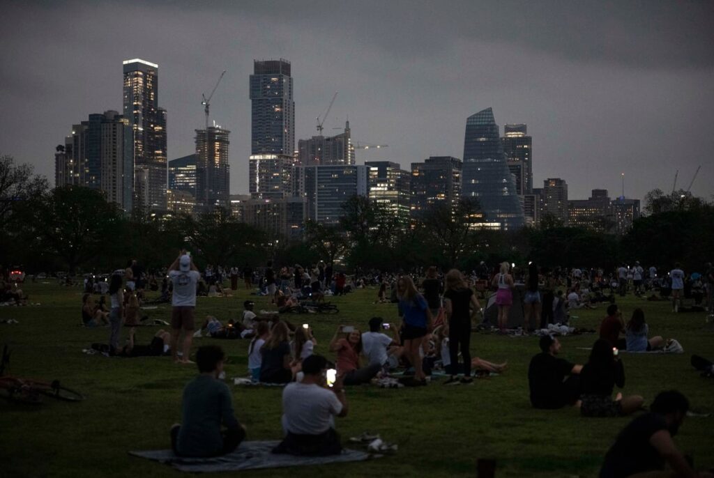 Texas is now home to 31 million people even as population growth slows Texas is now home to 31 million people even as population growth slows