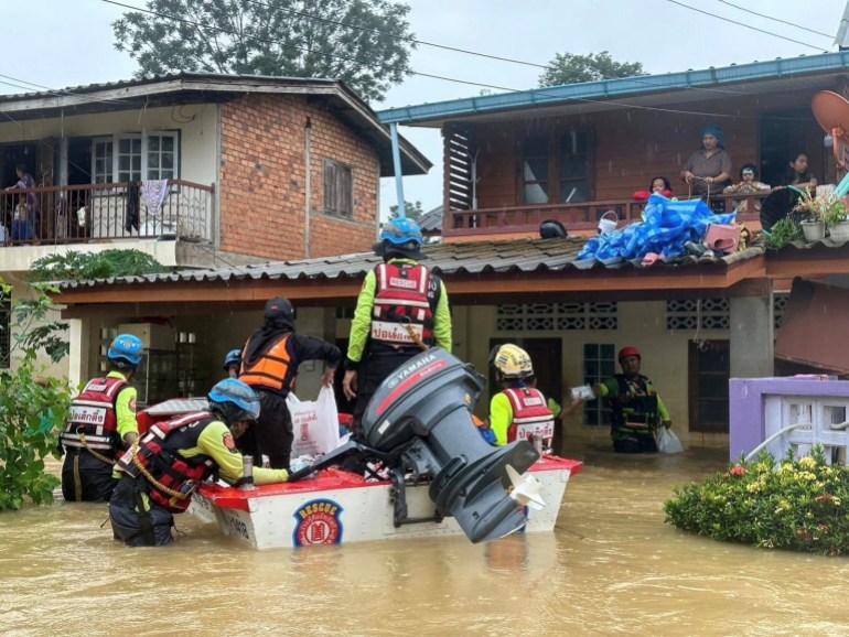 Malaysia, Thailand brace for more rains after floods kill more than 30 Malaysia, Thailand brace for more rains after floods kill more than 30