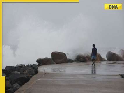 Weather Update: IMD issues alert for Kerala, predicts heavy rainfall in Karnataka due to cyclone Fengal, check here Weather Update: IMD issues alert for Kerala, predicts heavy rainfall in Karnataka due to cyclone Fengal, check here