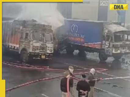 Rajasthan: Major accident and fire on Jaipur-Ajmer road leaves at least 4 dead, 40 vehicles burnt Rajasthan: Major accident and fire on Jaipur-Ajmer road leaves at least 4 dead, 40 vehicles burnt