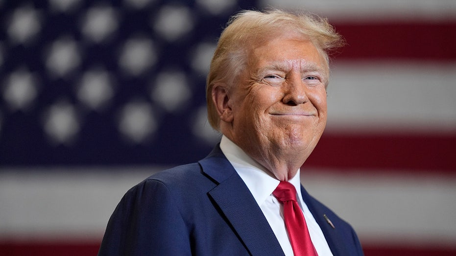 Majority of small businesses anticipate revenue spikes under Trump’s 1st year in office: data Majority of small businesses anticipate revenue spikes under Trump’s 1st year in office: data