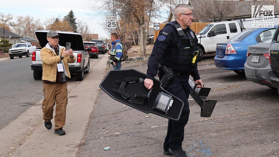 Five more migrants detained in Aurora, Colorado, home invasion possibly linked to brutal Venezuelan gang Five more migrants detained in Aurora, Colorado, home invasion possibly linked to brutal Venezuelan gang