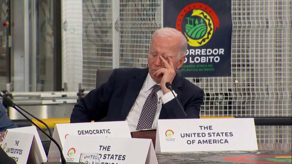 Biden appears to rest his eyes at African summit in Angola Biden appears to rest his eyes at African summit in Angola