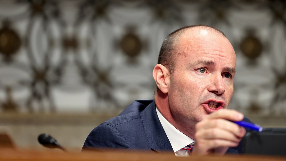 Mike Lee looks to halt welfare for illegals going on under Biden with key budget process Mike Lee looks to halt welfare for illegals going on under Biden with key budget process