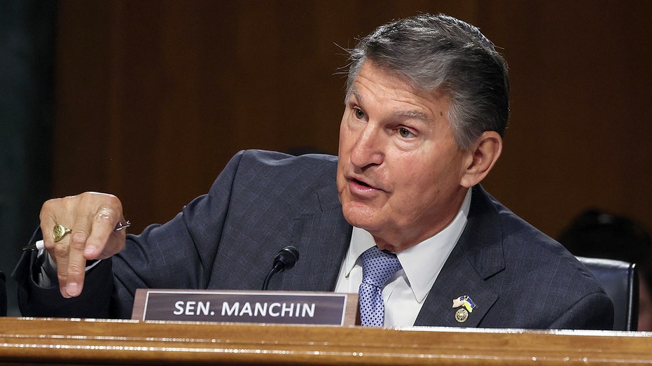 Manchin calls Biden’s clemency for two killers ‘horribly misguided and insulting’ Manchin calls Biden’s clemency for two killers ‘horribly misguided and insulting’