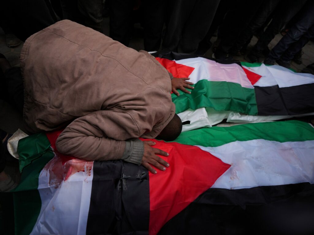 Israeli forces kill 200 in three days in Gaza, overwhelming hospitals Israeli forces kill 200 in three days in Gaza, overwhelming hospitals