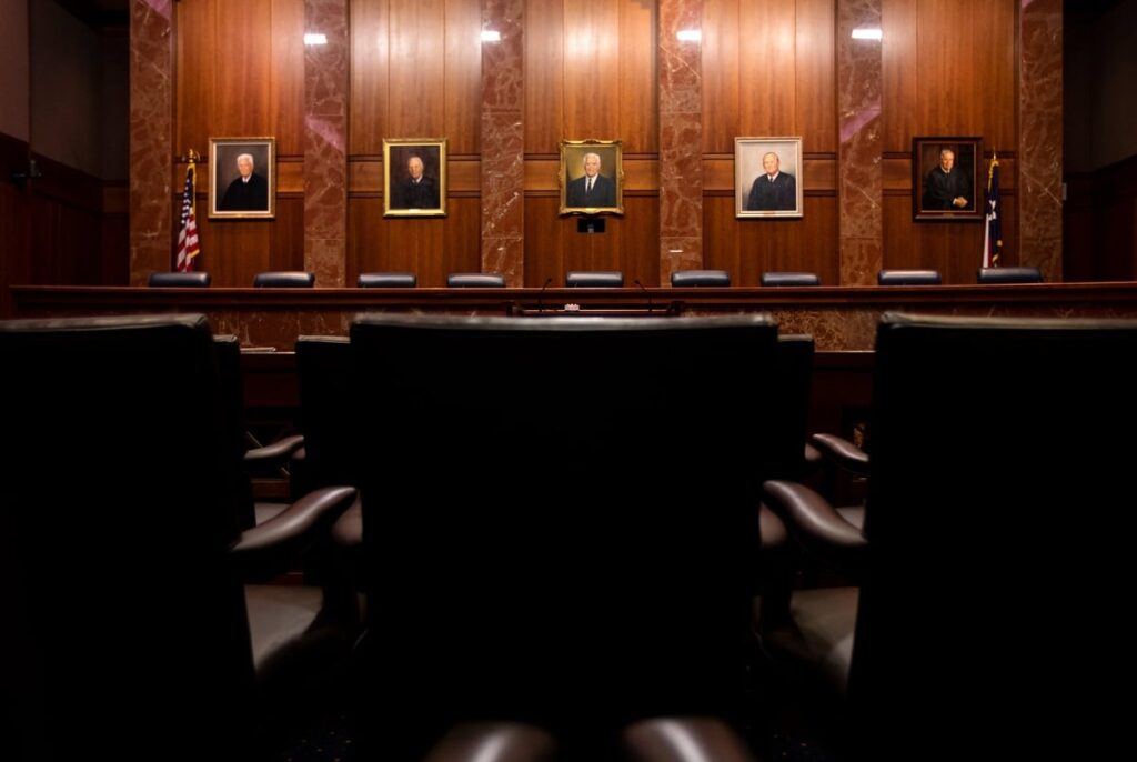 When is a business to blame for over-serving? Texas Supreme Court weighs the line in drunk driving case When is a business to blame for over-serving? Texas Supreme Court weighs the line in drunk driving case