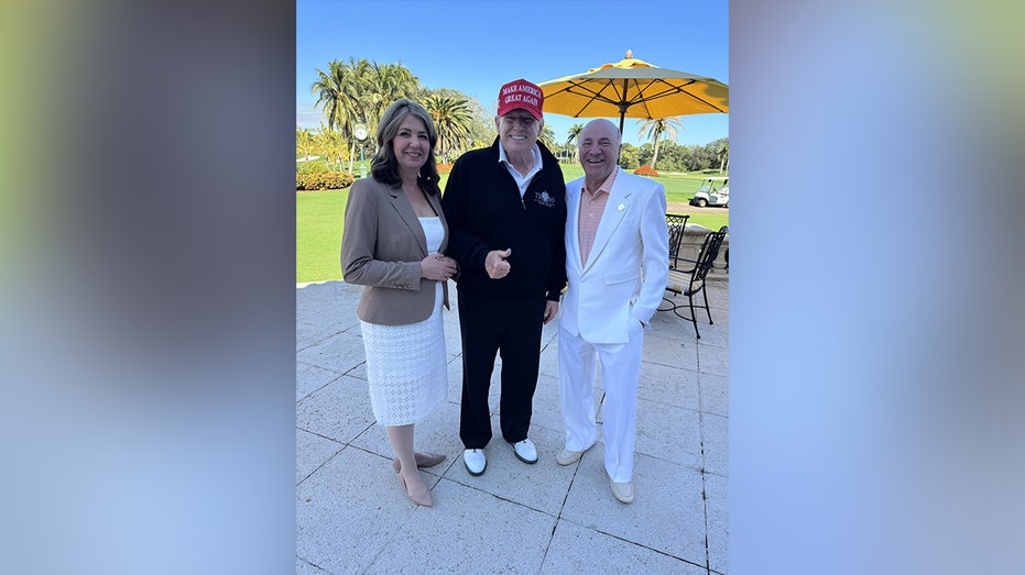 Canadian leader meets with Trump at Mar-a-Lago to discusses energy relationship Canadian leader meets with Trump at Mar-a-Lago to discusses energy relationship